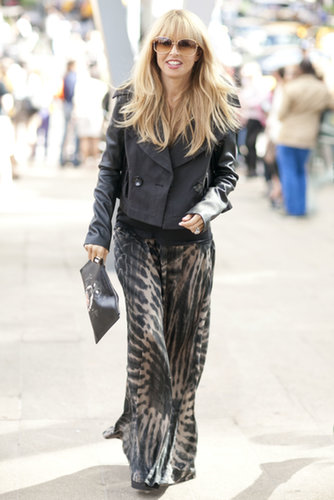Rachel Zoe topped a printed skirt with a structured, cropped trench and finished the look with her signature oversize shades.
Rachel Zoe topped a printed skirt with a structured, cropped trench and finished the look with her signature oversize shades.