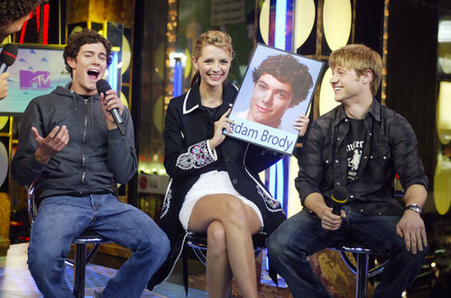 The cast of The OC was on TRL in 2003.
The cast of The OC was on TRL in 2003.