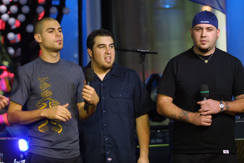 Alien Ant Farm visited the NYC studios of TRL in 2001.
Alien Ant Farm visited the NYC studios of TRL in 2001.