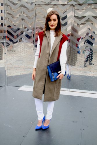 It's official — sleeveless blazers are the toppers of choice at LFW.
Source: Hannah Freeman
It's official — sleeveless blazers are the toppers of choice at LFW.
Source: Hannah Freeman