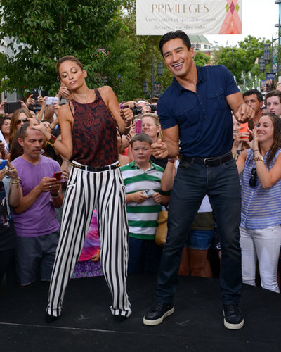 Nicole Richie broke it down with Mario Lopez during a July 2013 appearance on Extra in LA.
Nicole Richie broke it down with Mario Lopez during a July 2013 appearance on Extra in LA.