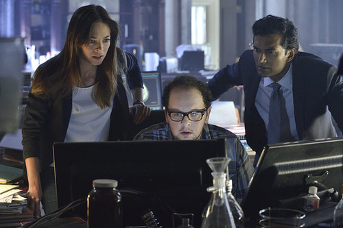 Beauty and the Beast
Kristin Kreuk, Austin Basis, and Sendhil Ramamurthy on Beauty and the Beast.
Beauty and the Beast
Kristin Kreuk, Austin Basis, and Sendhil Ramamurthy on Beauty and the Beast.