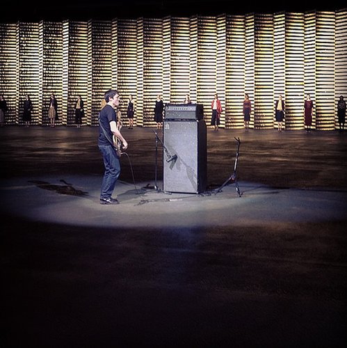 Radiohead's Colin Greenwood serenaded the crowd at Dries Van Noten.
Source: Instagram user tmagazine
Radiohead's Colin Greenwood serenaded the crowd at Dries Van Noten.
Source: Instagram user tmagazine