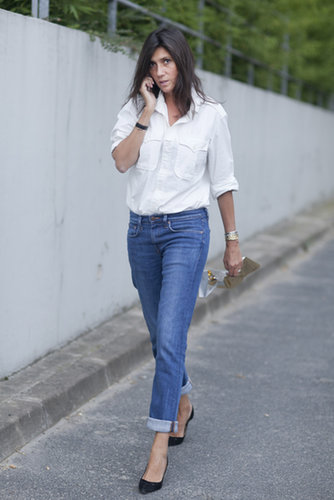 Emmanuelle Alt proved that you don't need an army of statement pieces; sometimes, just your favorite jeans and a great button-down will do.
Emmanuelle Alt proved that you don't need an army of statement pieces; sometimes, just your favorite jeans and a great button-down will do.