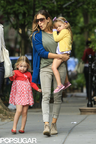 Sarah Jessica Parker Kicks Off Her Day With a Double School Run Sarah Jessica Parker Kicks Off Her Day With a Double School Run