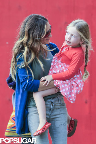 Sarah Jessica Parker Kicks Off Her Day With a Double School Run Sarah Jessica Parker Kicks Off Her Day With a Double School Run
