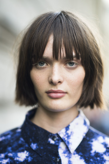 It seems even Parisian ladies have jumped on the blunt bob trend for Fall.
Source: Le 21ème | Adam Katz Sinding
It seems even Parisian ladies have jumped on the blunt bob trend for Fall.
Source: Le 21ème | Adam Katz Sinding