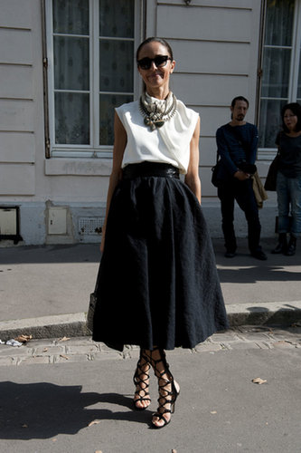 Looking ladylike — except for those fierce lace-ups.
Looking ladylike — except for those fierce lace-ups.