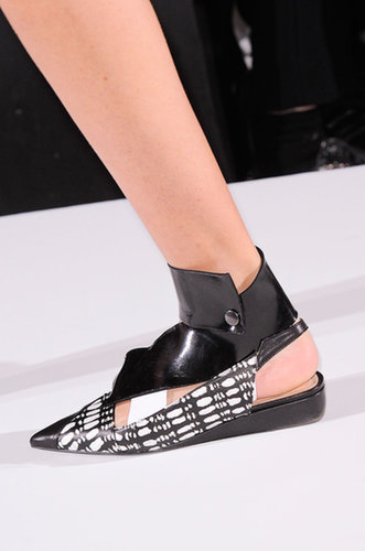 Roland Mouret Spring 2014
Roland Mouret Spring 2014