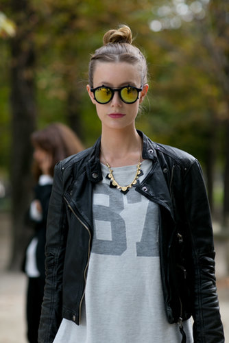 Surfer-style lenses and a quirky necklace to polish off this varsity tee.
Surfer-style lenses and a quirky necklace to polish off this varsity tee.