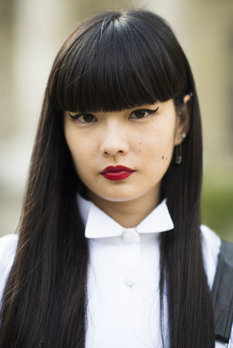 Red lipstick, blunt bangs, and cat eyeliner are absolute classics.
Source: Le 21ème | Adam Katz Sinding
Red lipstick, blunt bangs, and cat eyeliner are absolute classics.
Source: Le 21ème | Adam Katz Sinding