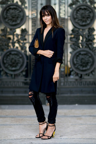 If you're looking to dress up your distressed denim, take a page out of her book.
If you're looking to dress up your distressed denim, take a page out of her book.