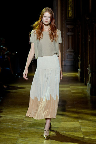 Full Skirt Ahead Full Skirt Ahead