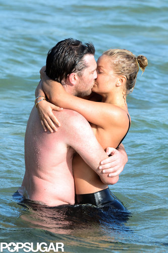 Sam Worthington and Lara Bingle showed PDA in Sydney, Australia.
Sam Worthington and Lara Bingle showed PDA in Sydney, Australia.