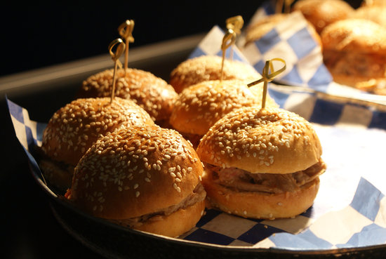 Pulled Pork Sliders Pulled Pork Sliders