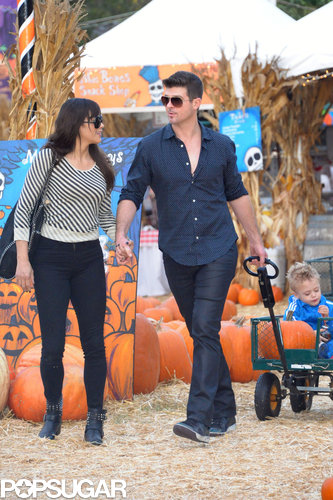 Robin Thicke and his wife, Paula Patton, brought their son, Julian, to the pumpkin patch in LA, wheeling him along in a wagon.
Robin Thicke and his wife, Paula Patton, brought their son, Julian, to the pumpkin patch in LA, wheeling him along in a wagon.