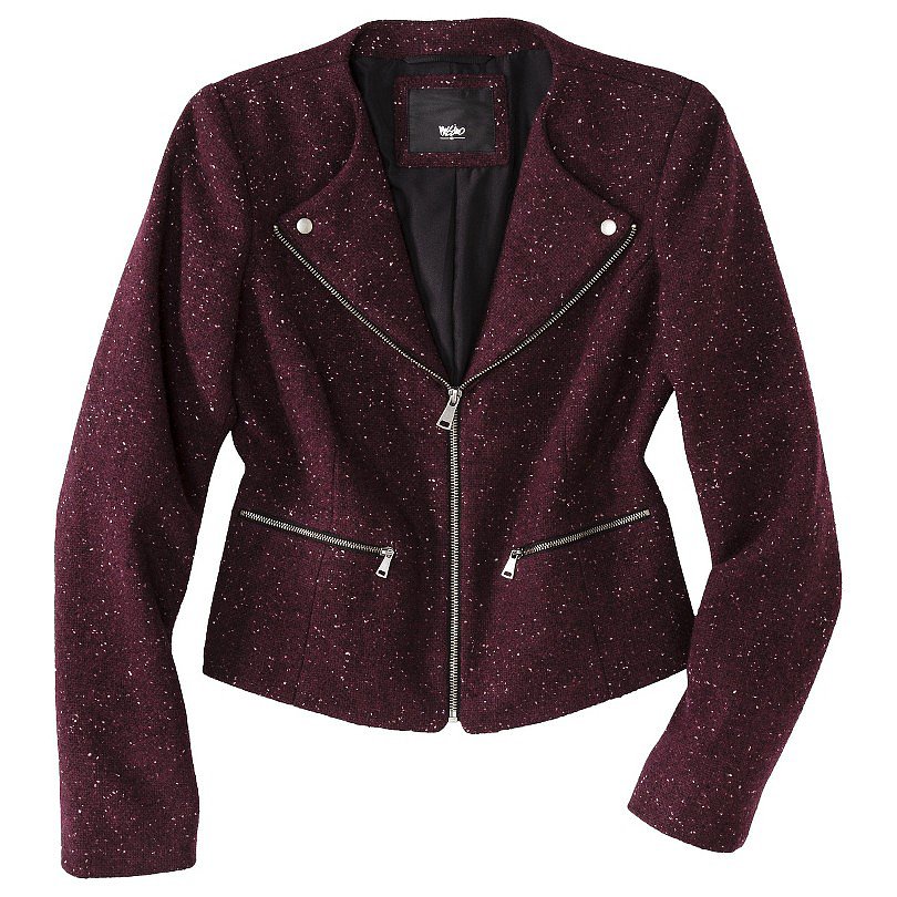 Warm up your skinny trousers with this Mossimo blazer ($40).
Warm up your skinny trousers with this Mossimo blazer ($40).