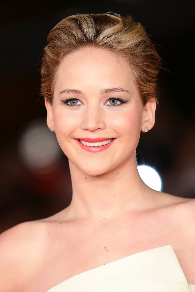 In 2013, Jennifer joked with POPSUGAR about the parallels between Katniss and herself finding fame with The Hunger Games:
"Katniss has no idea what I have to deal with. I can't even keep these clothes. Yeah, and I have a blister."
In 2013, Jennifer joked with POPSUGAR about the parallels between Katniss and herself finding fame with The Hunger Games:
"Katniss has no idea what I have to deal with. I can't even keep these clothes. Yeah, and I have a blister."