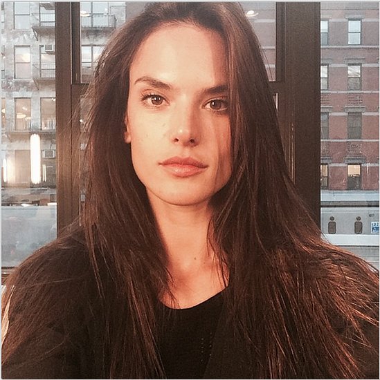 Alessandra Ambrosio removed her highlights and opted for a darker hair hue, but the model claims this is only temporary.
Source: Instagram user alessandraambrosio
Alessandra Ambrosio removed her highlights and opted for a darker hair hue, but the model claims this is only temporary.
Source: Instagram user alessandraambrosio