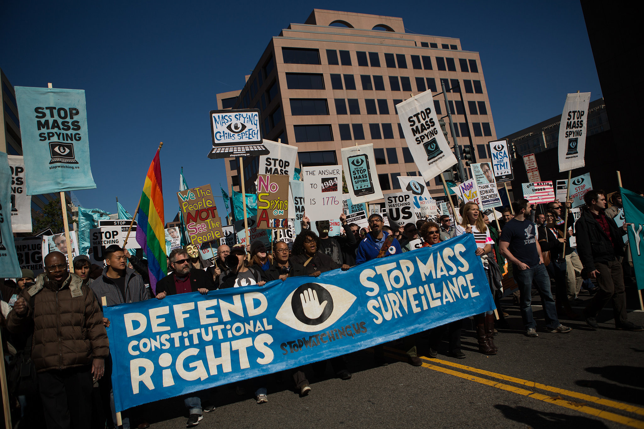 Pro-privacy demonstrators march in front of the US Capitol building on Oct. 26, 2013. Pro-privacy demonstrators march in front of the US Capitol building on Oct. 26, 2013.