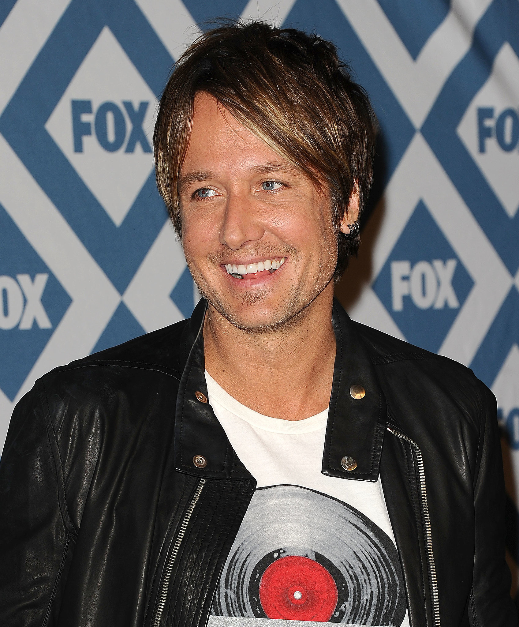 Keith Urban Flashed A Smile. | TV's Biggest Stars Heat Up The Winter ...