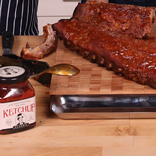 Freddy’s Sticky, Saucy Barbecued Ribs Freddy’s Sticky, Saucy Barbecued Ribs