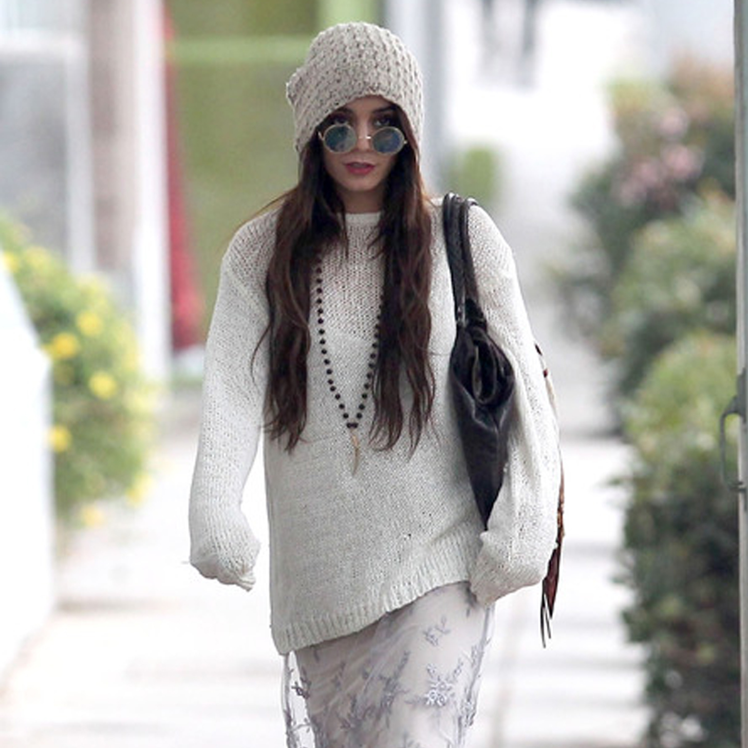 4 Cool Ways to Incorporate a Beanie Into Your Outfit