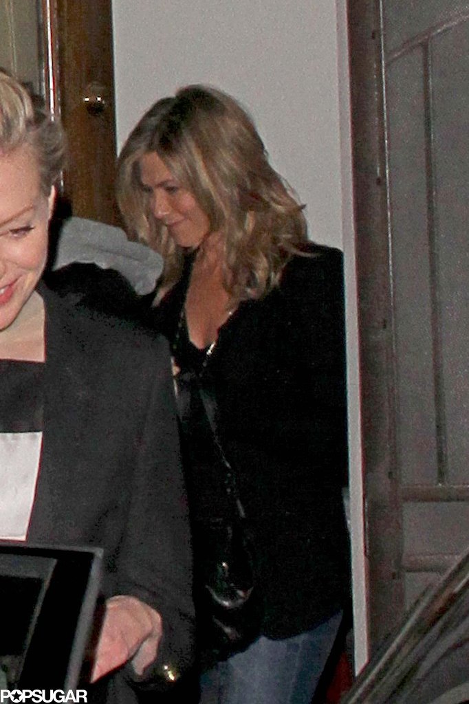 Jennifer Aniston Debuts New Long Locks Jennifer Aniston Debuts New Long Locks