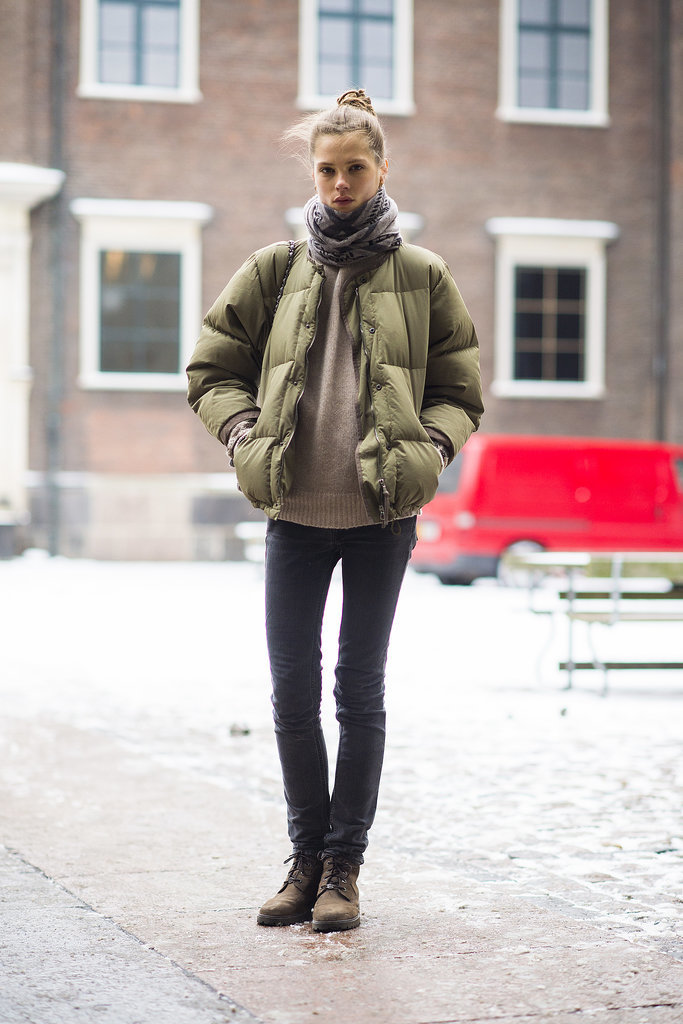 Sure your puffer jacket is a Winter necessity, but it also looks pretty cute atop skinny jeans and a cozy sweater.
Source: Le 21ème | Adam Katz Sinding
Sure your puffer jacket is a Winter necessity, but it also looks pretty cute atop skinny jeans and a cozy sweater.
Source: Le 21ème | Adam Katz Sinding