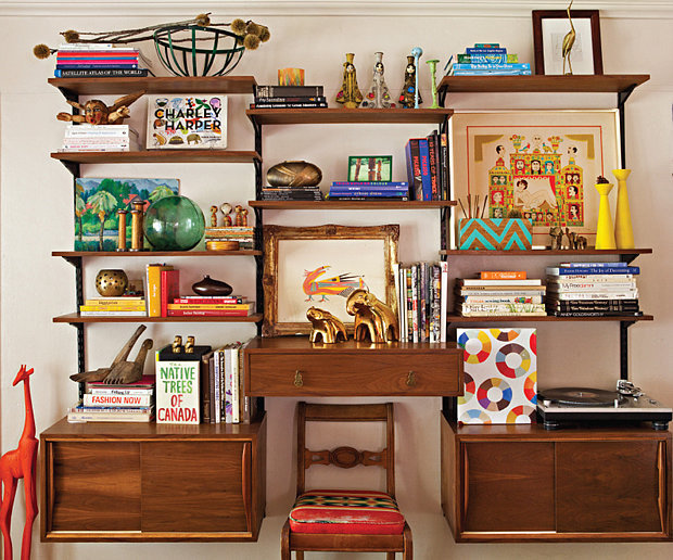 PS: OK, so we want to know: where do you find all your eclectic pieces?
JB: I've been collecting for years, but the Rose Bowl Flea Market, eBay, and Etsy have all been really good to me. I also love Hernandez Furniture in Hollywood for midcentury pieces, and all the thrift shops in Cathedral City.
Source: Bret Gum
PS: OK, so we want to know: where do you find all your eclectic pieces?
JB: I've been collecting for years, but the Rose Bowl Flea Market, eBay, and Etsy have all been really good to me. I also love Hernandez Furniture in Hollywood for midcentury pieces, and all the thrift shops in Cathedral City.
Source: Bret Gum