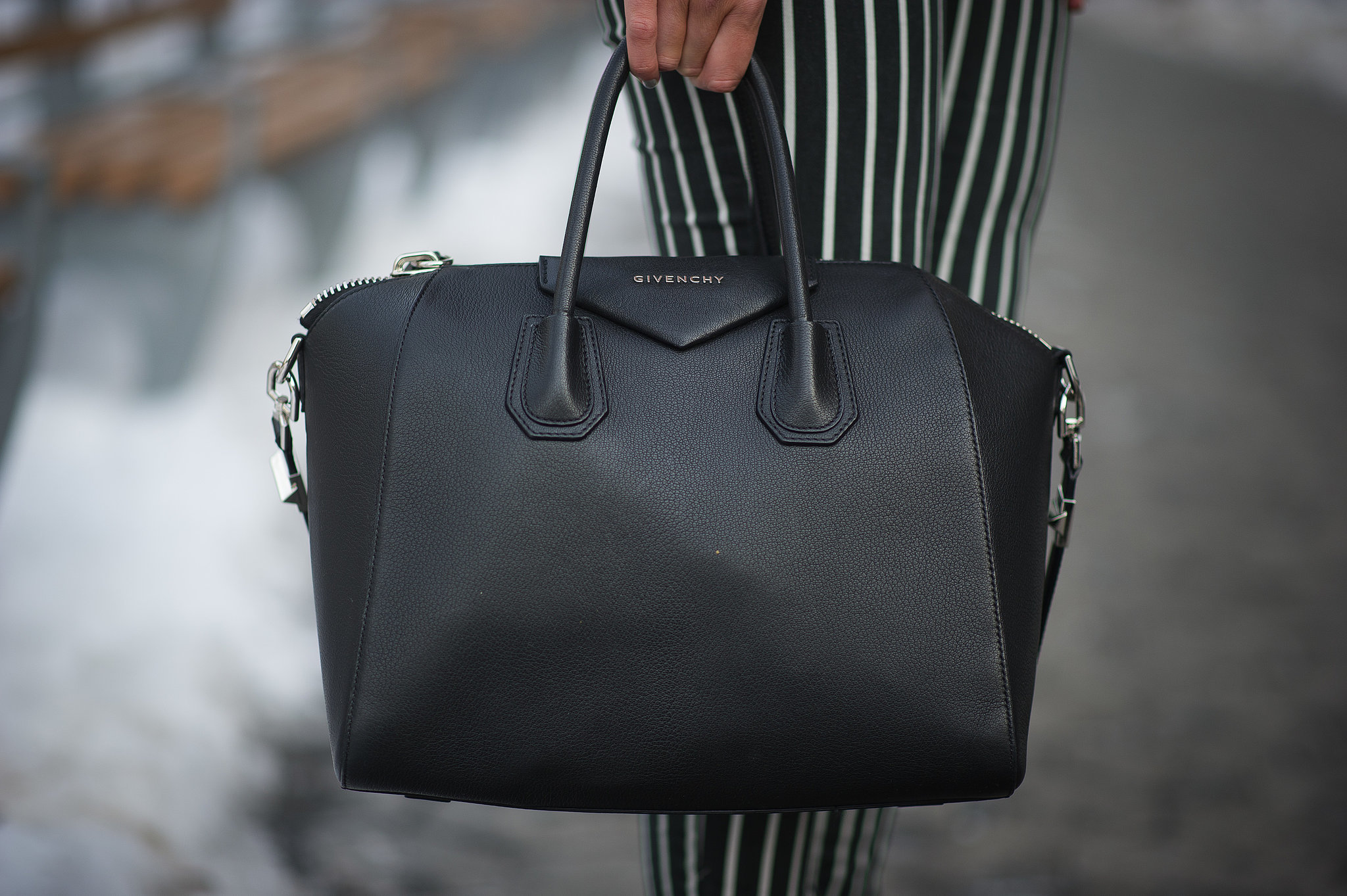 A roomy Givenchy tote always makes a perfect Fashion Week companion. 
