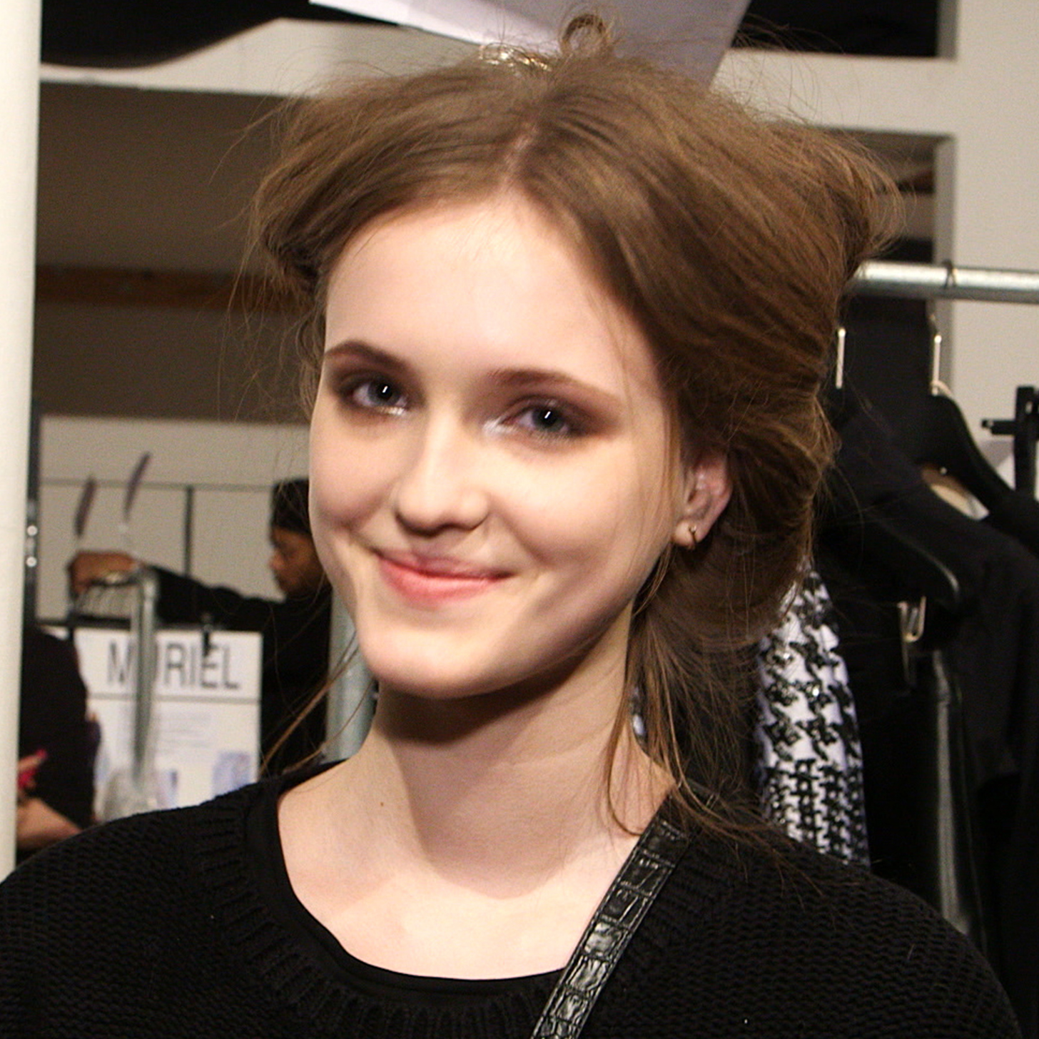 ICB by Prabal Gurung Shows Us How Static Hair Can Be Chic and Sexy