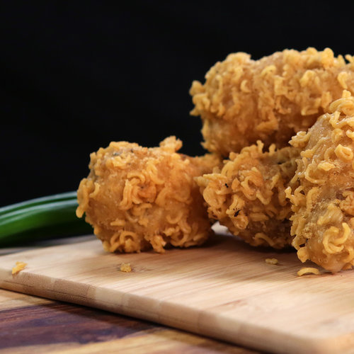 Ramen-Crusted Chicken Wings Ramen-Crusted Chicken Wings