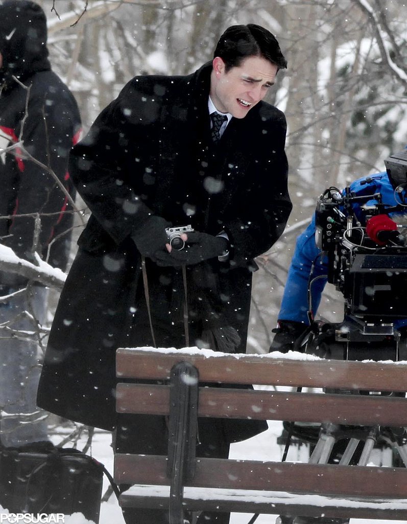 Robert Pattinson Debuts a Darker 'Do — See the Exclusive Pics!