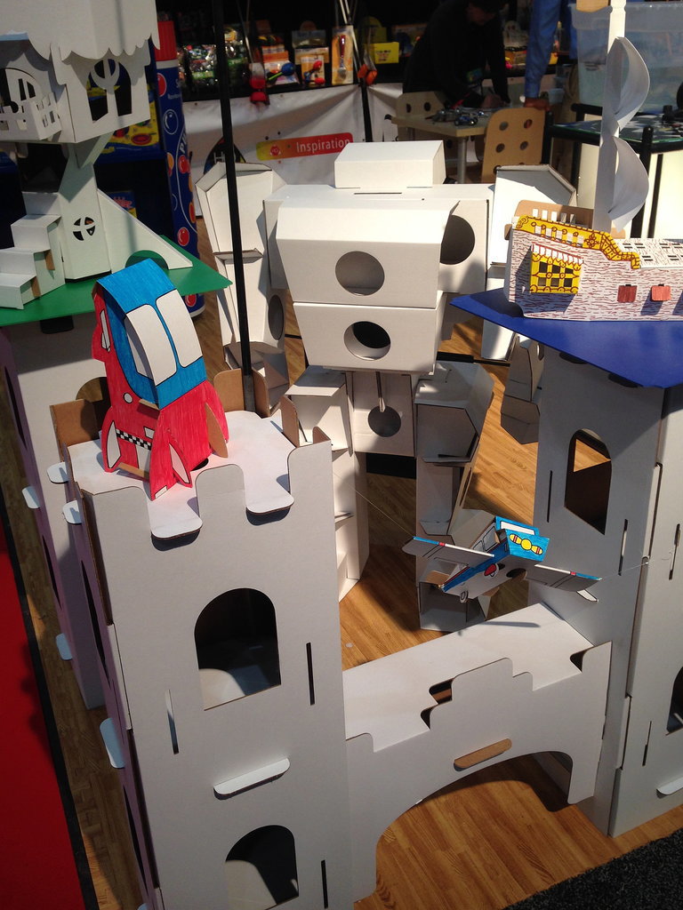 Calafant Cardboard Castle Calafant Cardboard Castle