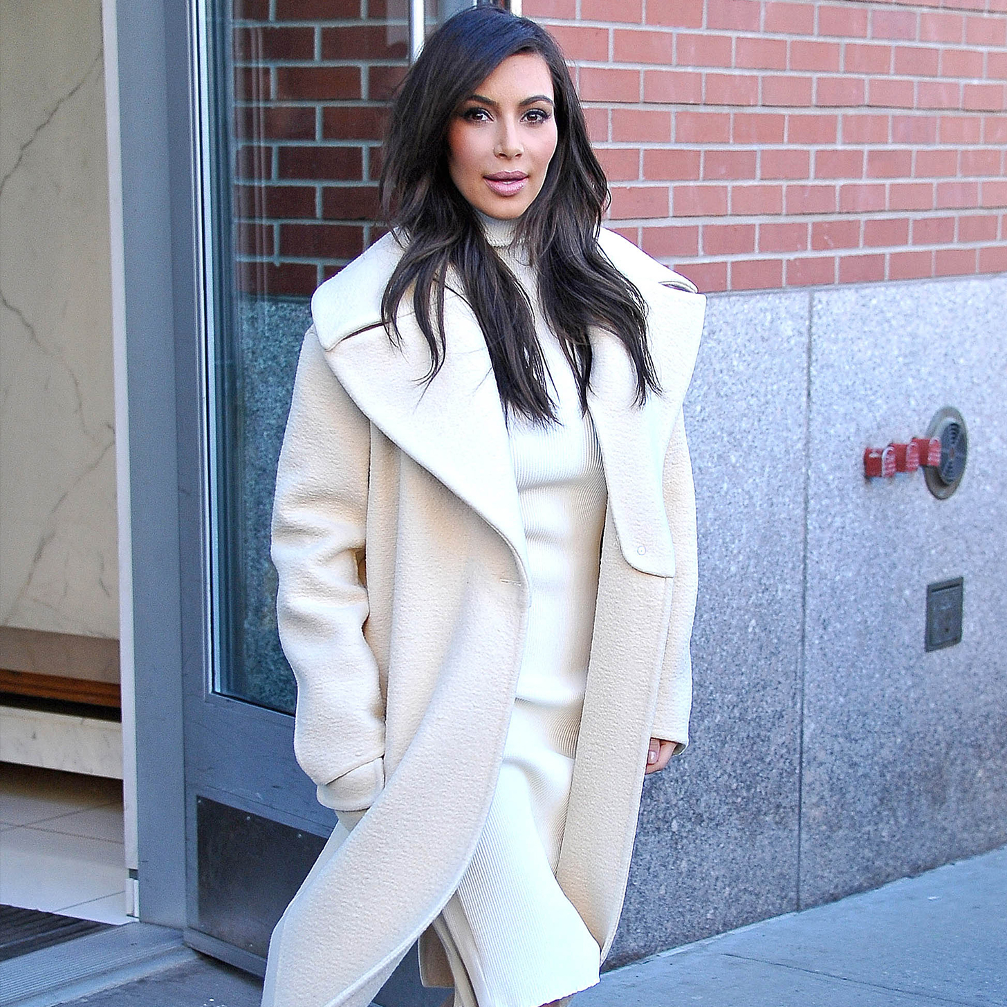 Is Kim Kardashian the Marilyn Monroe of Our Time? Get the Answer on POPSUGAR Live!