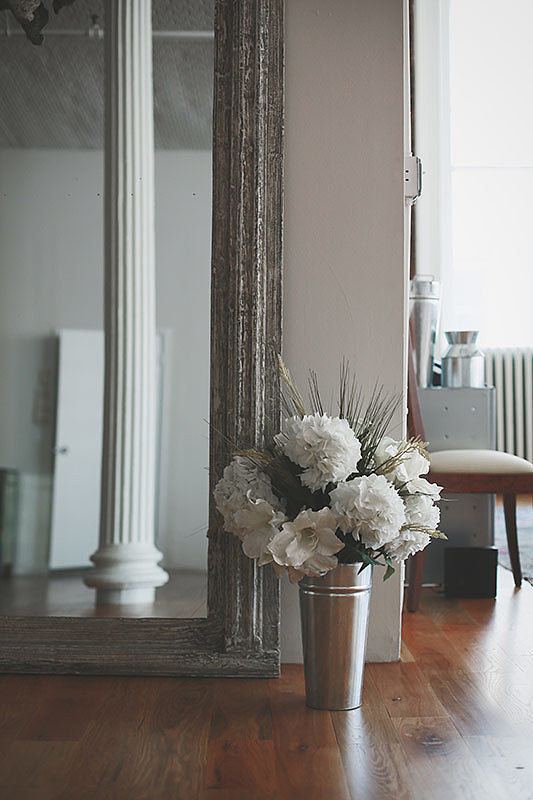 A large, floor-length mirror reflects more of the natural light (not to mention that stunning Corinthian column!).
Photo by Chellis Michael Photography
A large, floor-length mirror reflects more of the natural light (not to mention that stunning Corinthian column!).
Photo by Chellis Michael Photography