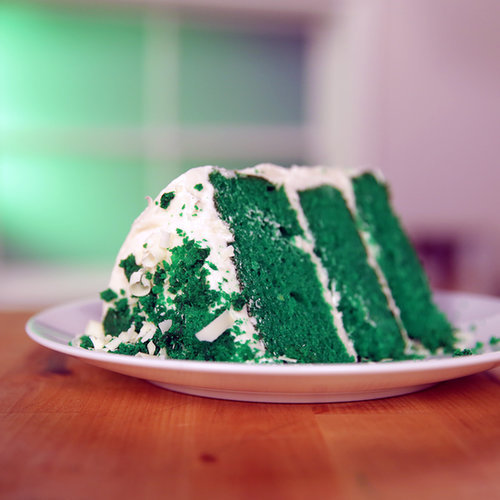 Green Velvet Cake With White Chocolate Cream Cheese Frosting Green Velvet Cake With White Chocolate Cream Cheese Frosting
