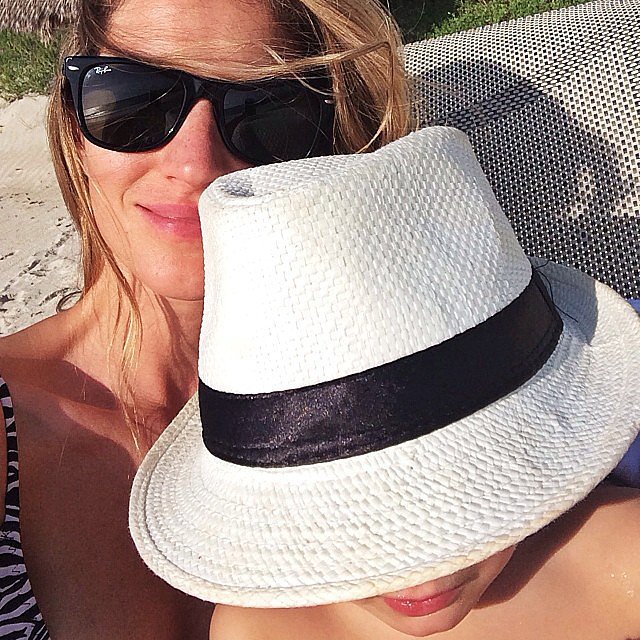 Gisele Bündchen and Ben Brady soaked up some vitamin D in the sun.
Source: Instagram user giselebundchen
Gisele Bündchen and Ben Brady soaked up some vitamin D in the sun.
Source: Instagram user giselebundchen