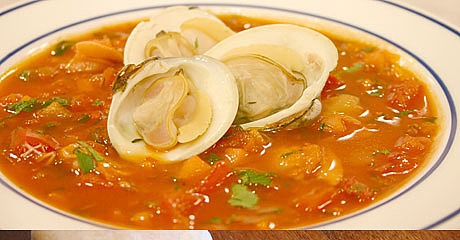 Would You Rather Eat Red or White Clam Chowder? Would You Rather Eat Red or White Clam Chowder?