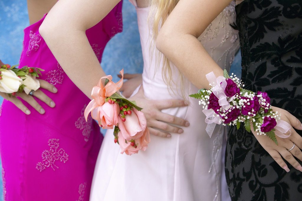 Your Go-To Guide For Prom Dress Shopping With Your Daughter Your Go-To Guide For Prom Dress Shopping With Your Daughter