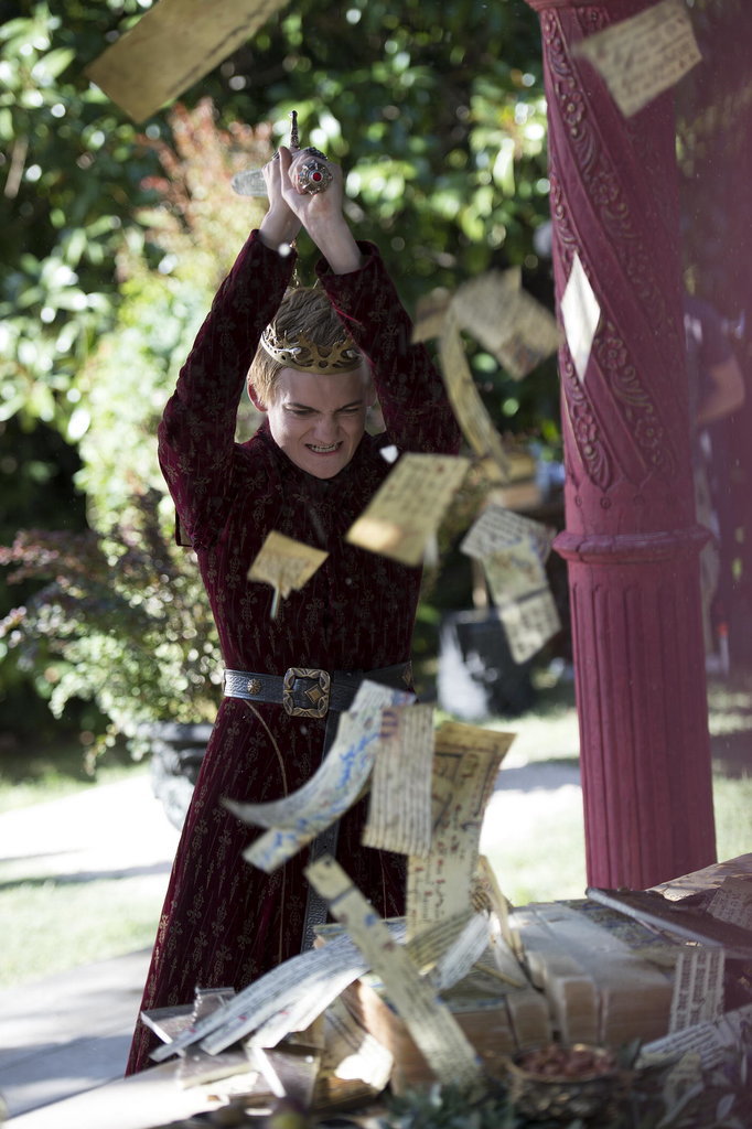 Joffrey-rudely-chops-up-Tyrion-wedding-gift.jpg