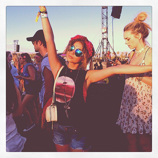 Sarah Hyland was enjoying the casual scene.
Source: Instagram user therealsarahhyland
Sarah Hyland was enjoying the casual scene.
Source: Instagram user therealsarahhyland