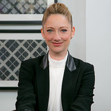 Judy Greer on Costars George Clooney and Jennifer Garner Judy Greer on Costars George Clooney and Jennifer Garner