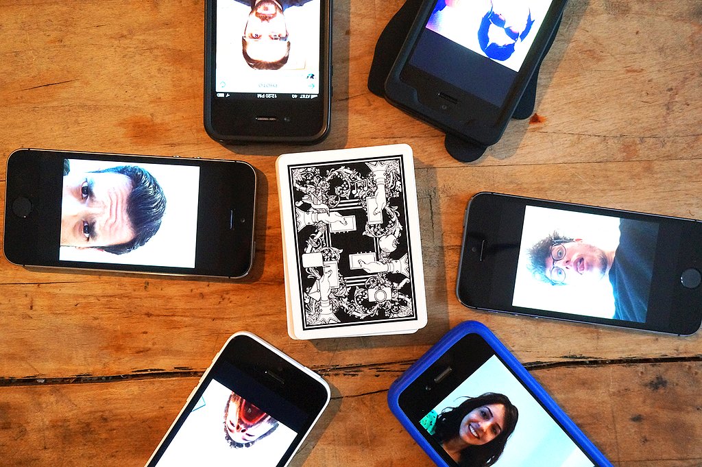 Game of Phones Is Just as Addictive as That One HBO Show Game of Phones Is Just as Addictive as That One HBO Show