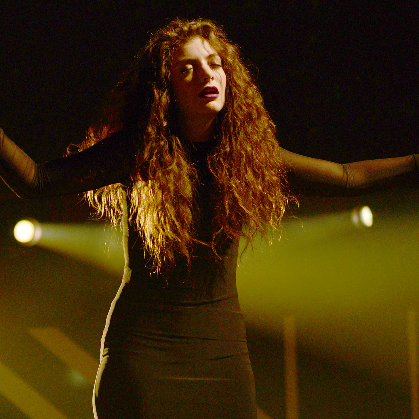 6 Style Tips We've Learned From Lorde!