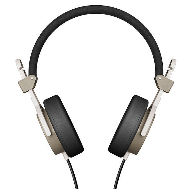 What's better than sleek, practical headphones? A set ($77, originally $91) made from reinforced fiberglass that'll withstand any damage and that comes with a microphone so Mom can hold all her convos in peace.
What's better than sleek, practical headphones? A set ($77, originally $91) made from reinforced fiberglass that'll withstand any damage and that comes with a microphone so Mom can hold all her convos in peace.