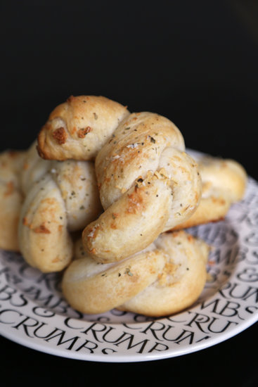 An Impatient Person's Guide to Making Garlic Knots An Impatient Person's Guide to Making Garlic Knots