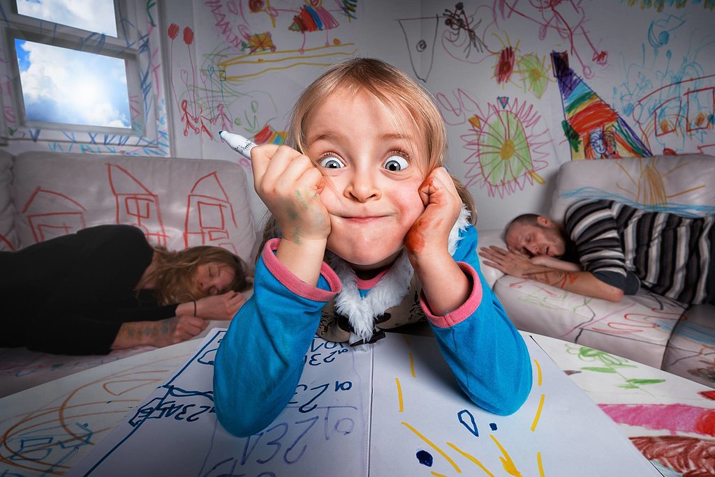 This Dad Captures His Family in the Most Unique Photo Series We've Seen This Dad Captures His Family in the Most Unique Photo Series We've Seen