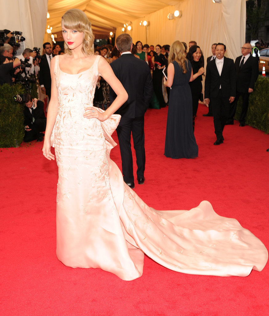 Taylor Swift Remains a Lady at the Met Gala Taylor Swift Remains a Lady at the Met Gala